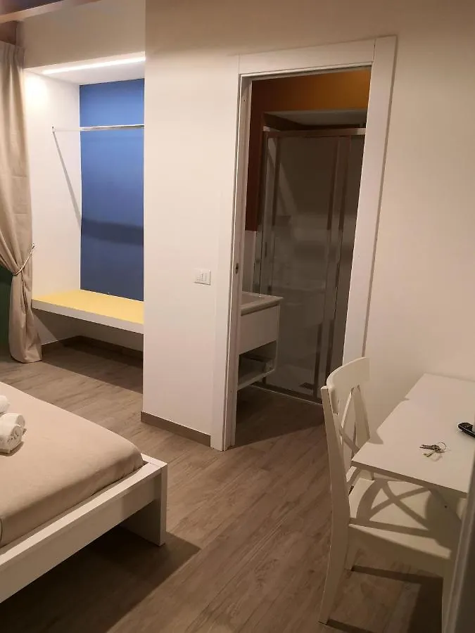 Guest house Vatican Italian Rooms Rome Italy