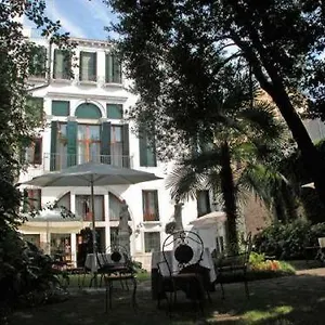 **** Hotel Palazzo Abadessa Italy